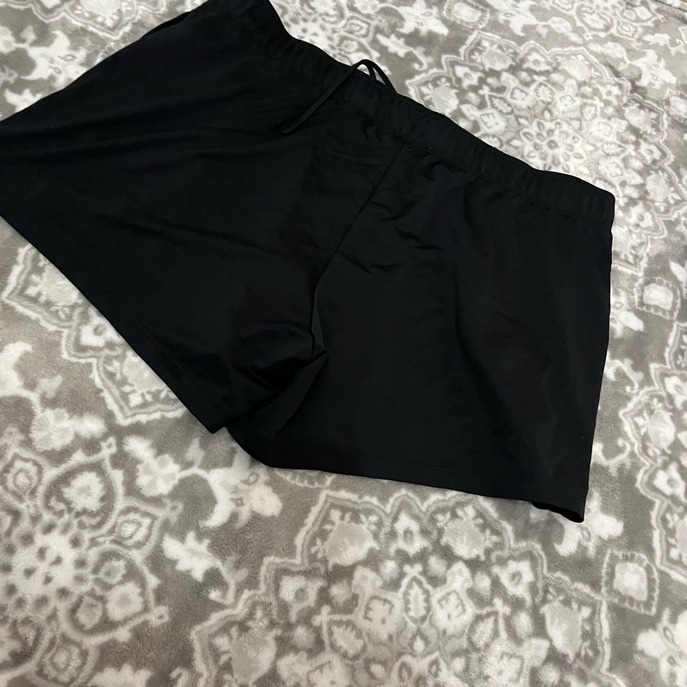 Nike Black and White Athletic Training Shorts